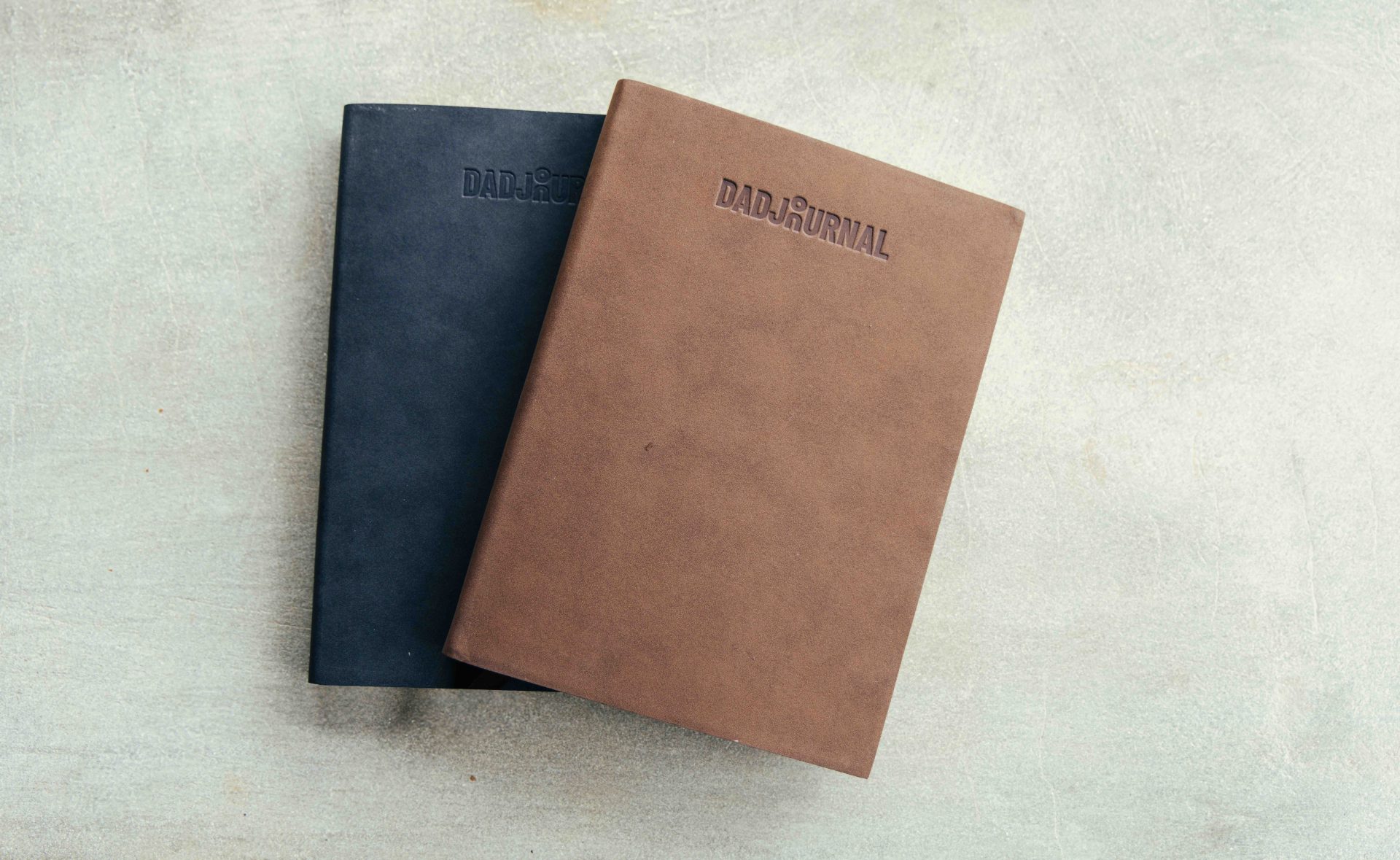 Innenarchitektur „Dad's Journal“ – Seiten zum Nachdenken und Schreiben von Indigo Estudio