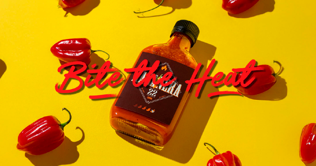 Branding für Maxi's Fire Brand Mallorca – Visuelle Identität und Verpackungsdesign von Indigo Estudio